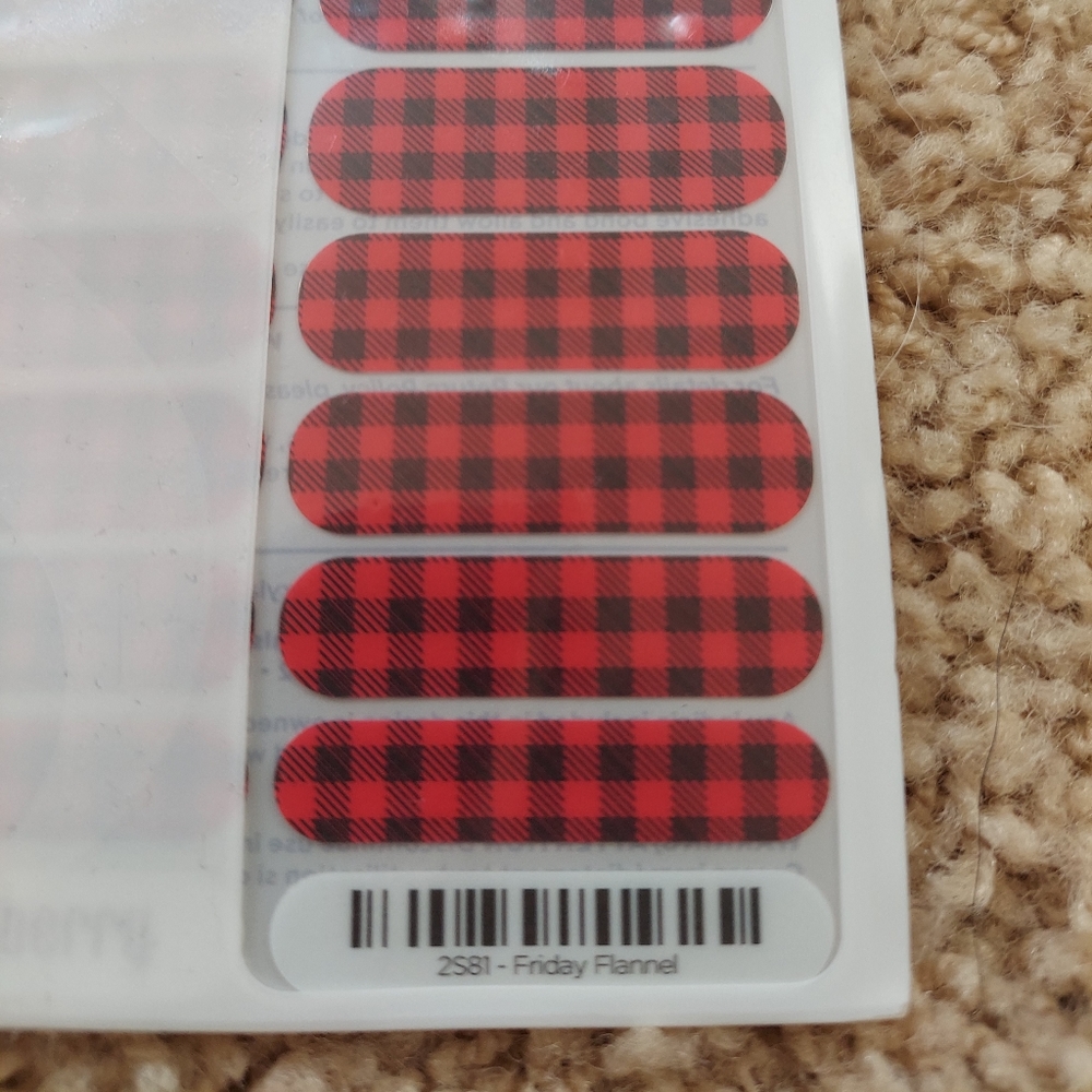 NEW Jamberry - Friday Flannel